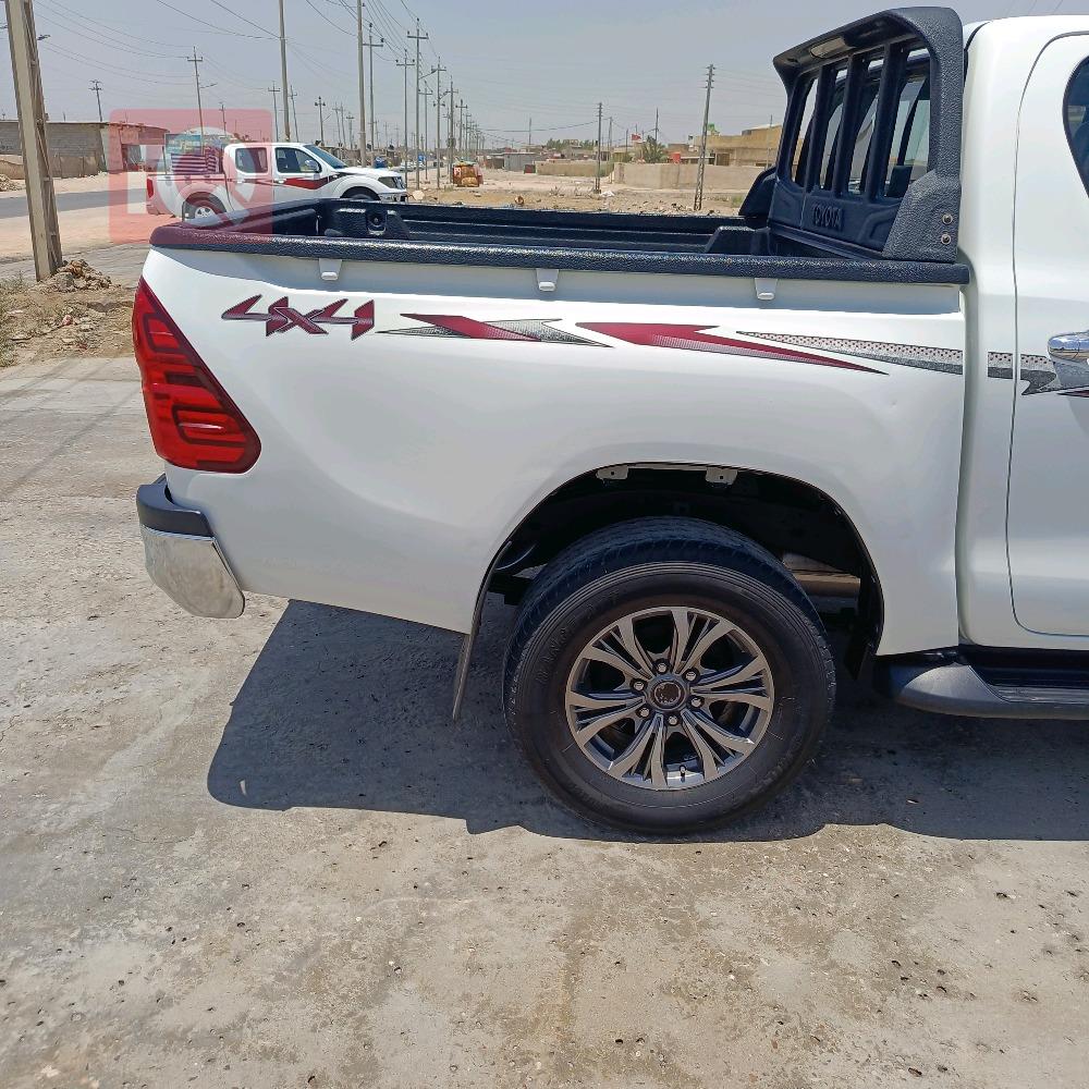 تۆیۆتا هایلۆکس